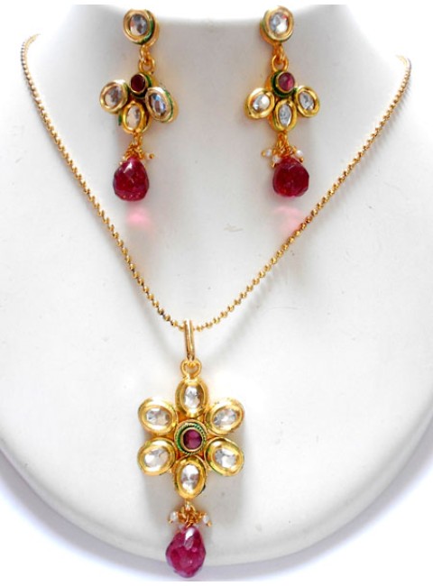 Kundan Pendant Sets